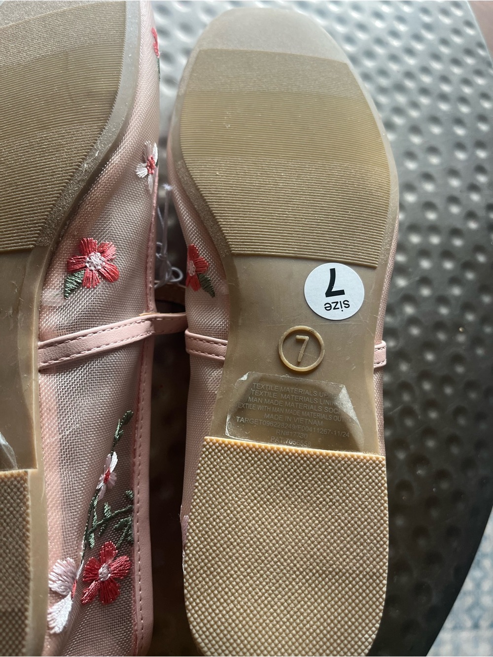 NWT Wild Fable Elsa Floral Mesh Mary Jane Flats in pink. Size 7. So Cute! - Picture 4 of 4
